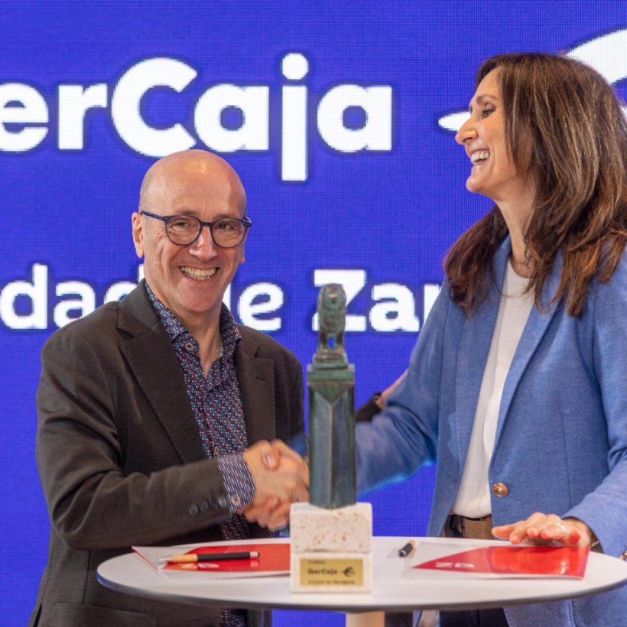 Ayuntamiento e Ibercaja renuevan su colaboración para los 25º Trofeos Ciudad de Zaragoza