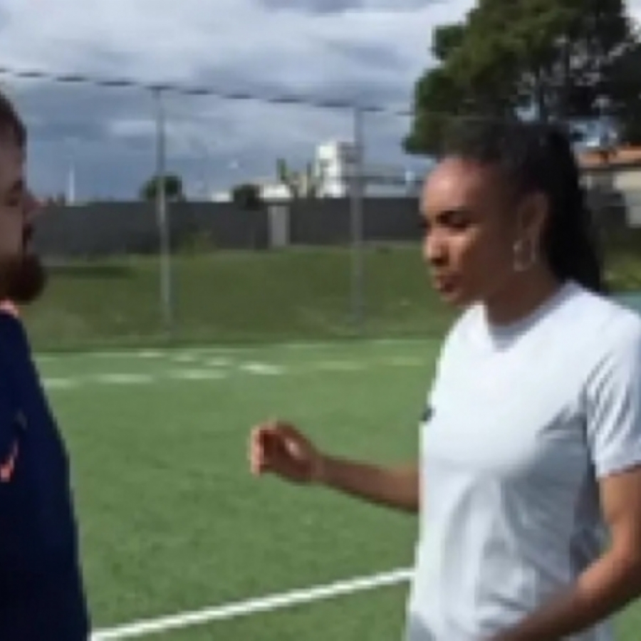 Salma Paralluelo le enseña sus 'trucos' a Ibai Llanos: 