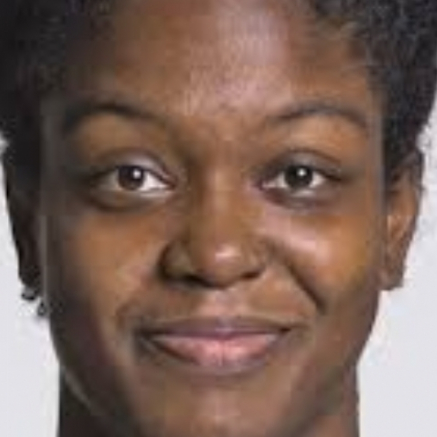 Nadia Fingall: “Espero que mi debut sea muy ruidoso y con el pabellón lleno de rojo”