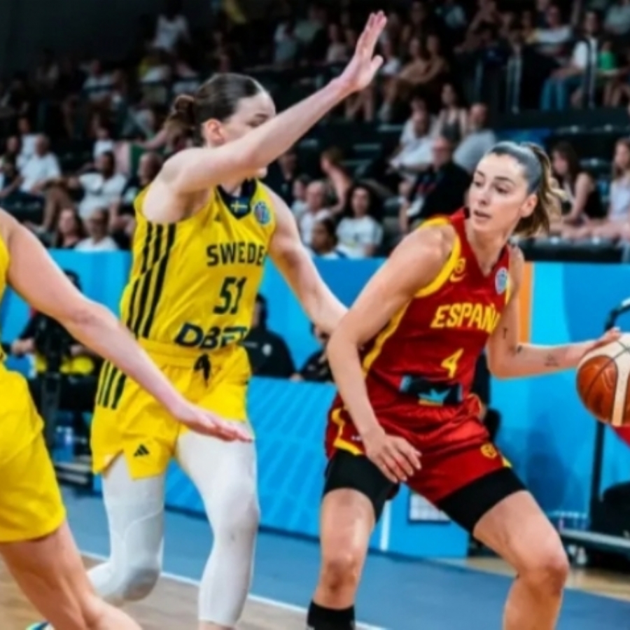 España avanza a los cuartos de final del Eurobasket como primera de grupo