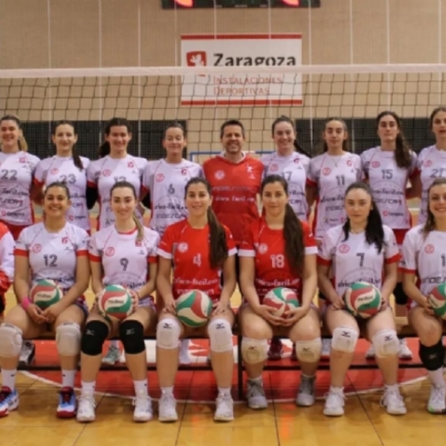 El Club Voleibol Zaragoza hace historia y se convierte en el primer equipo femenino aragonés en Superliga 2