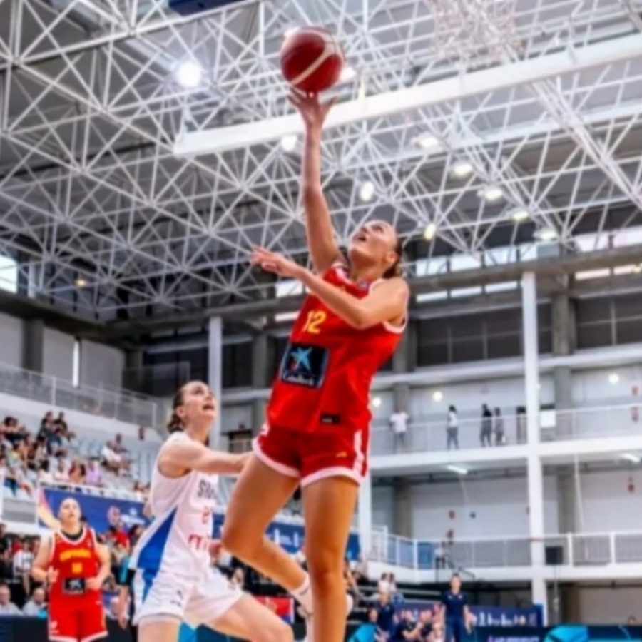 La aragonesa Leyre Urdiain, campeona de Europa de baloncesto sub-18