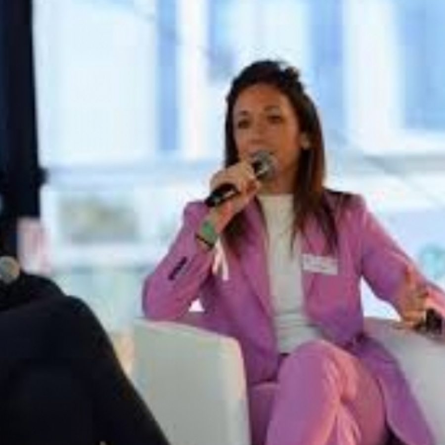 UEFA afirma que el objetivo del fútbol femenino debe ser 