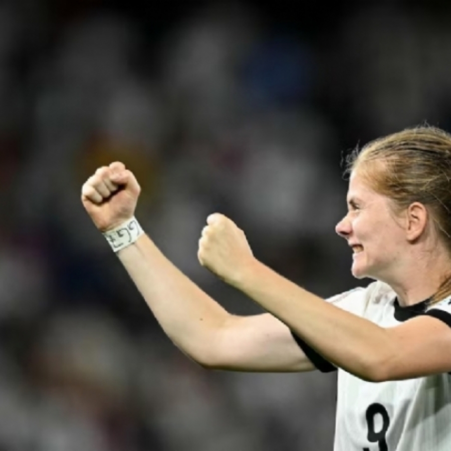 Wück pierde a tres piezas importantes ante España