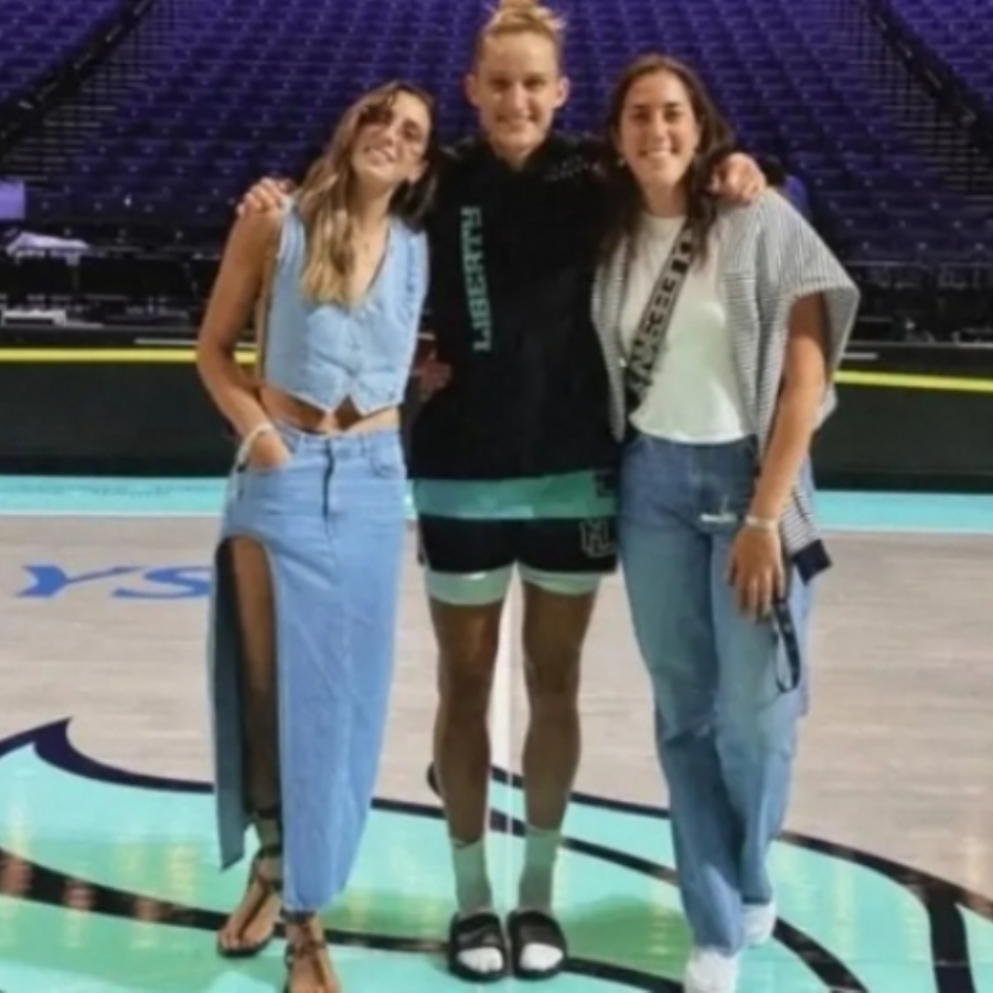 Mariona y Vega viajan a Nueva York para ver jugar a Leo Fiebich