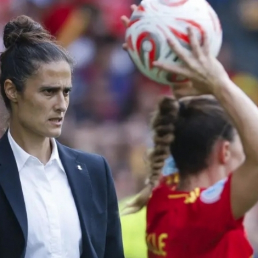 La incertidumbre sobre el futuro de Montse Tomé ahonda en la herida de España