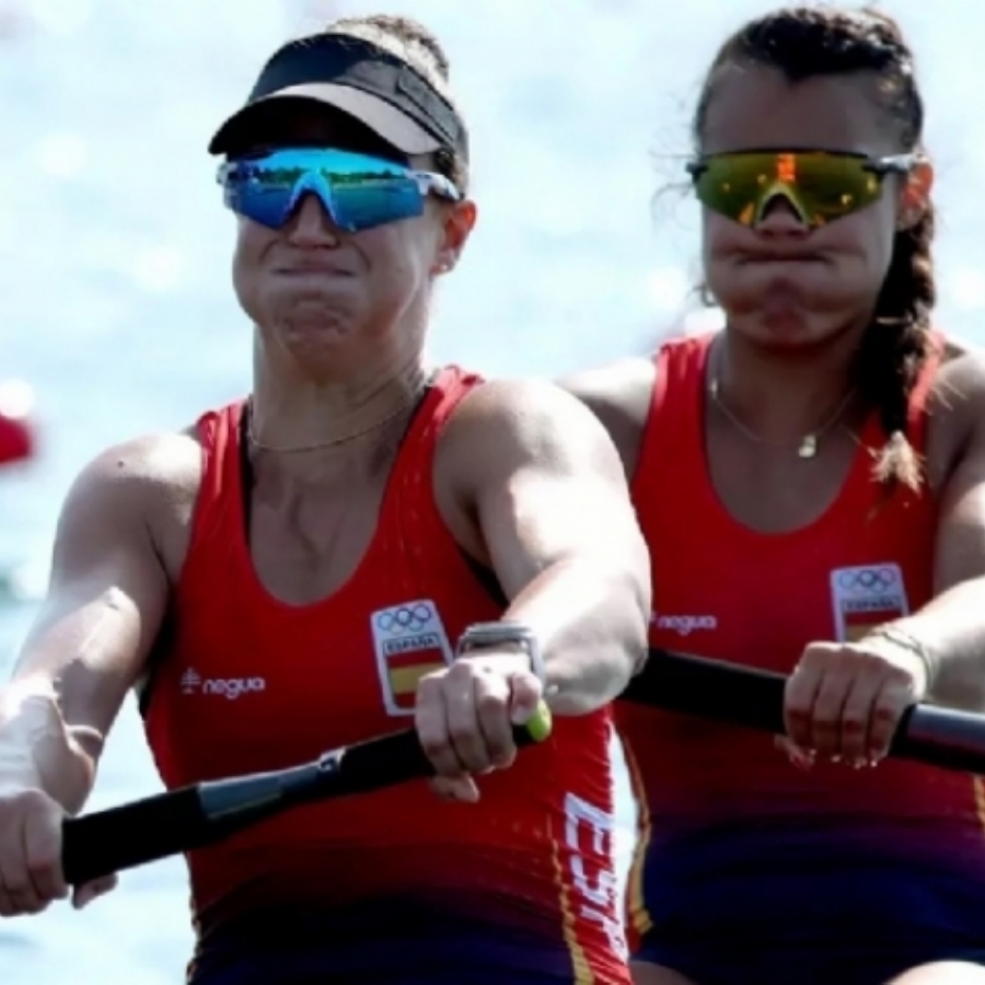 Remo  Esther Briz, en las semifinales de skiff femenino de los Mundiales de Remo