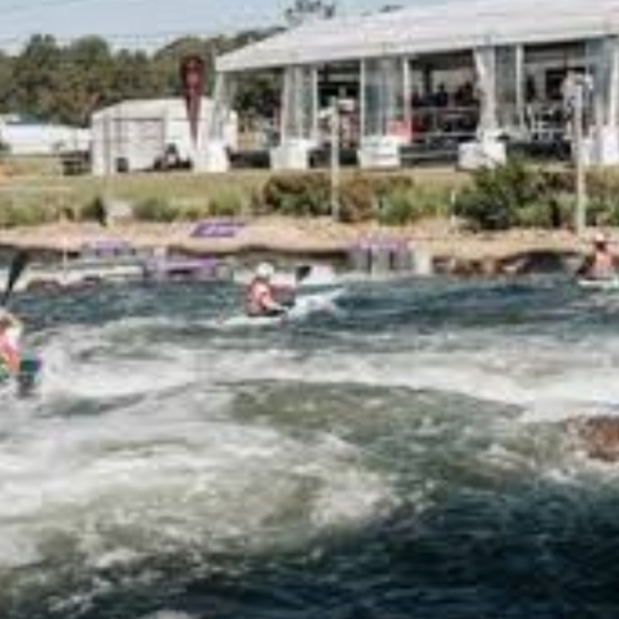 El equipo femenino de K1 se queda cerca del podio en el Mundial de Slalom Olímpico