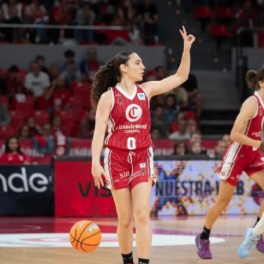 El 'primer' día de Carla Leite en el Casademont: la francesa asoma la patita