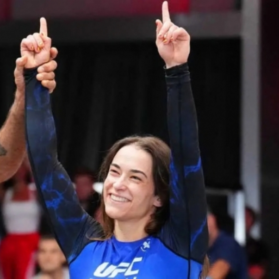 La zaragozana Ana Mayordomo, primera española en ganar en la UFC BJJ: “No hay que tener miedo de estar orgullosa de una misma”