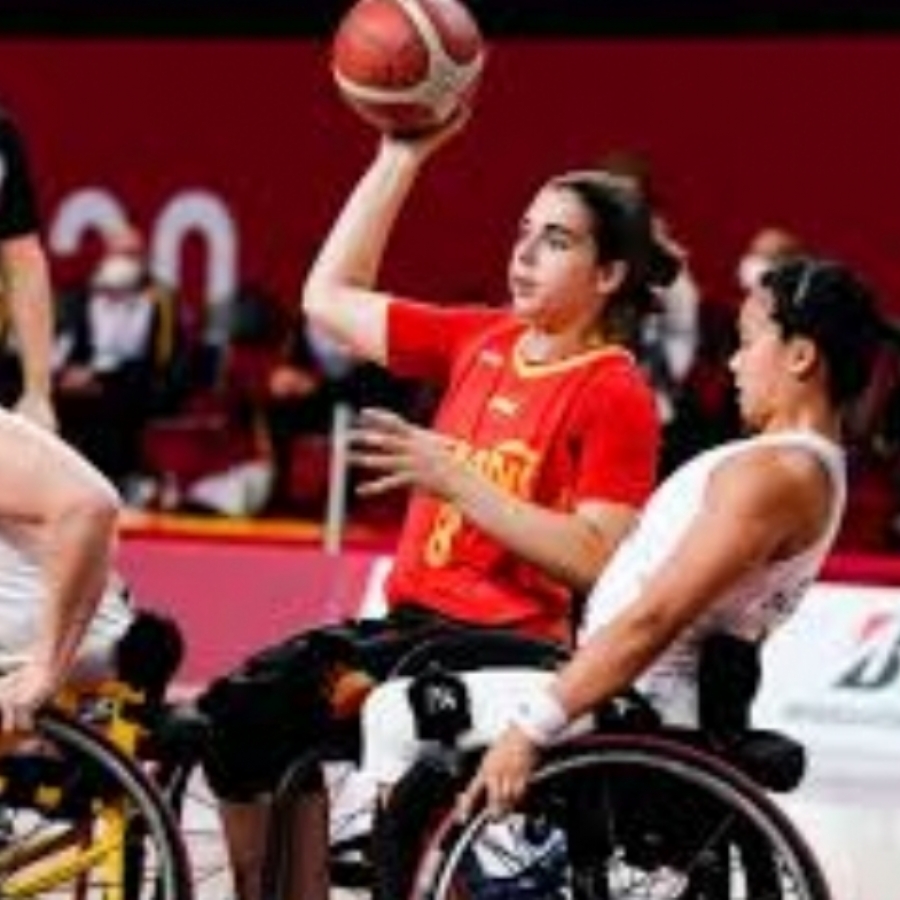 La selección femenina de BSR repite bronce europeo y la masculina luchará por el oro