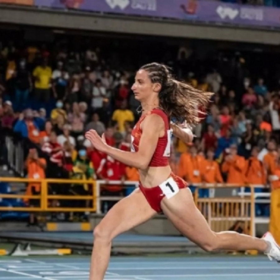 Elena Guiu, pionera y a toda velocidad