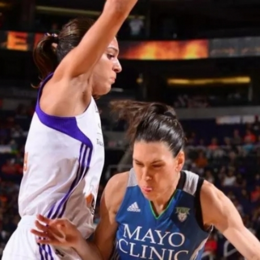 Las jugadoras de la WNBA libran un largo pulso por una mejora salarial