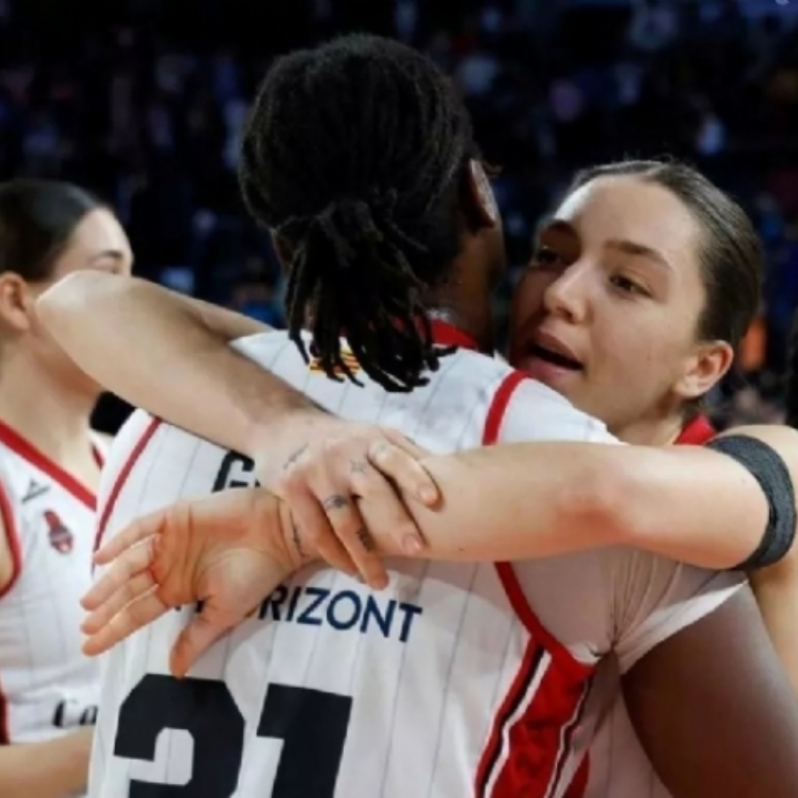 Aminata Gueye se merienda al Valencia Basket. Las notas del Casademont Zaragoza