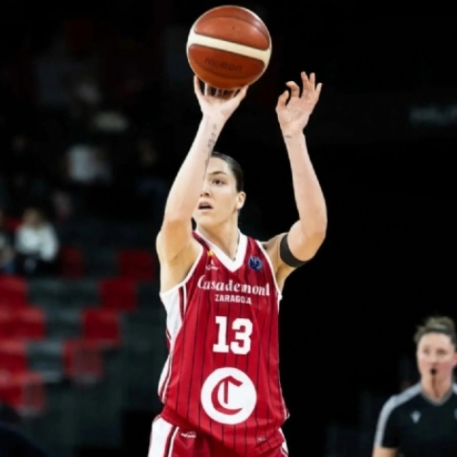 Helena Pueyo, nominada a mejor jugadora de la novena jornada en la Euroliga tras su exhibición en Hungría