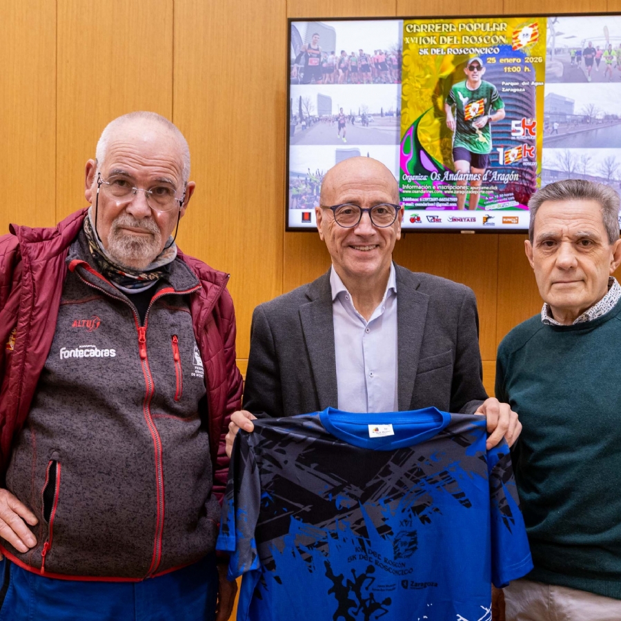 La XVI Carrera Popular del Roscón bate récord con 1.800 participantes