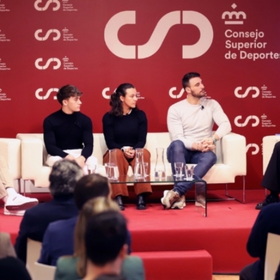 Rodríguez Uribes: “Conmemorar el Día Internacional contra la LGTBIfobia no es un gesto simbólico, sino una responsabilidad ética”