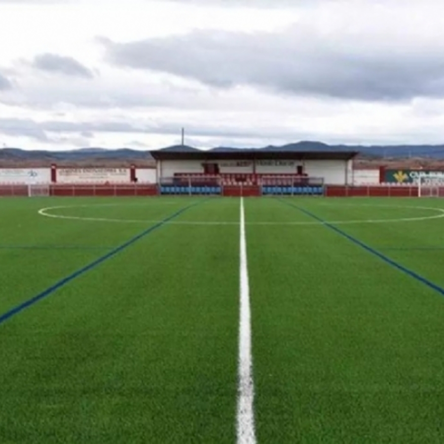 Multa de 100 euros y un apercibimiento de cierre al Atlético Cariñena tras los insultos a una árbitra