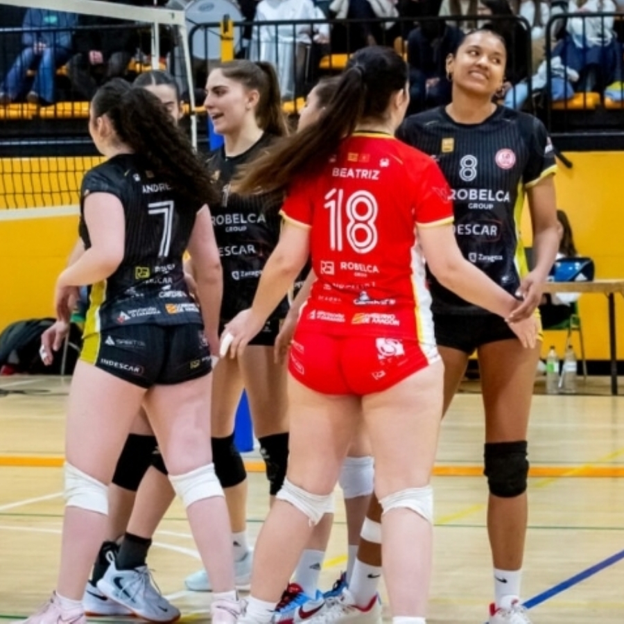 El CV Zaragoza suma tres puntos importantes ante Grau Élite Castelló en la recta final de la Superliga 2 