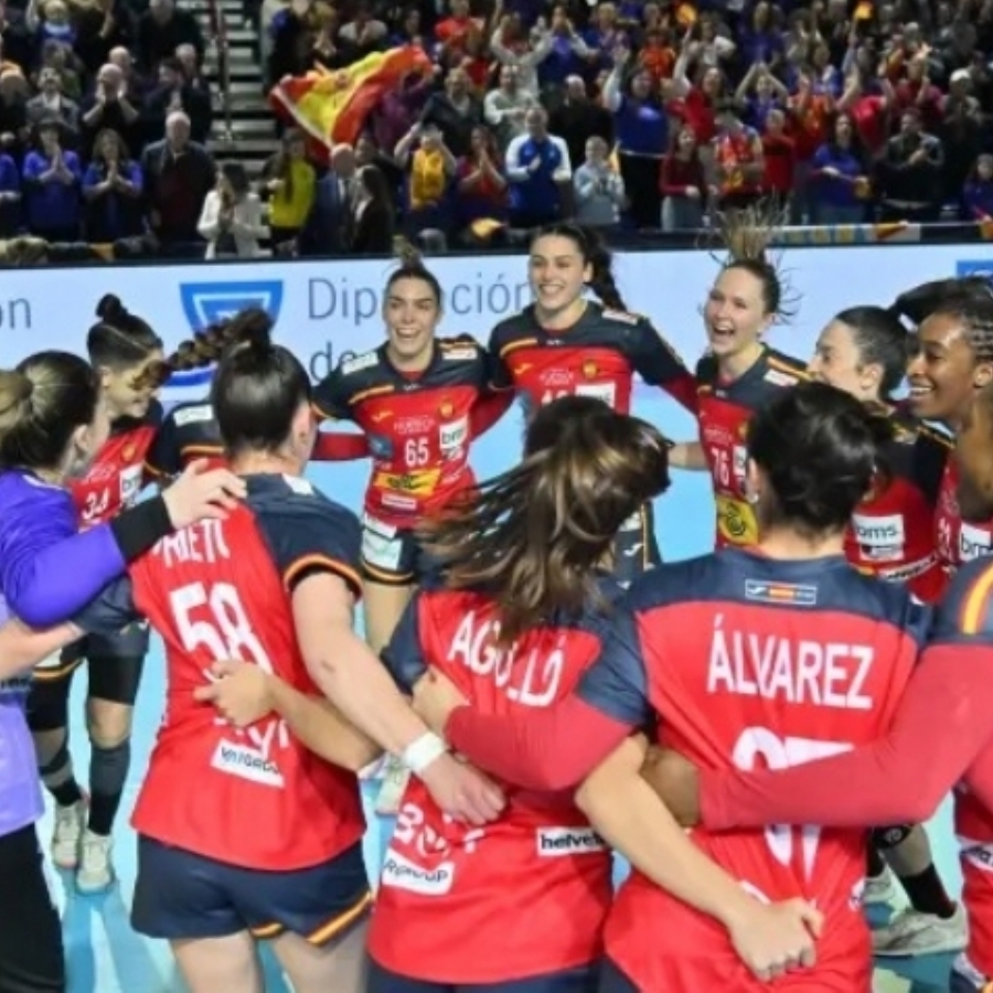 Las 'Guerreras' sufren en Grecia, pero siguen inmaculadas camino al Europeo