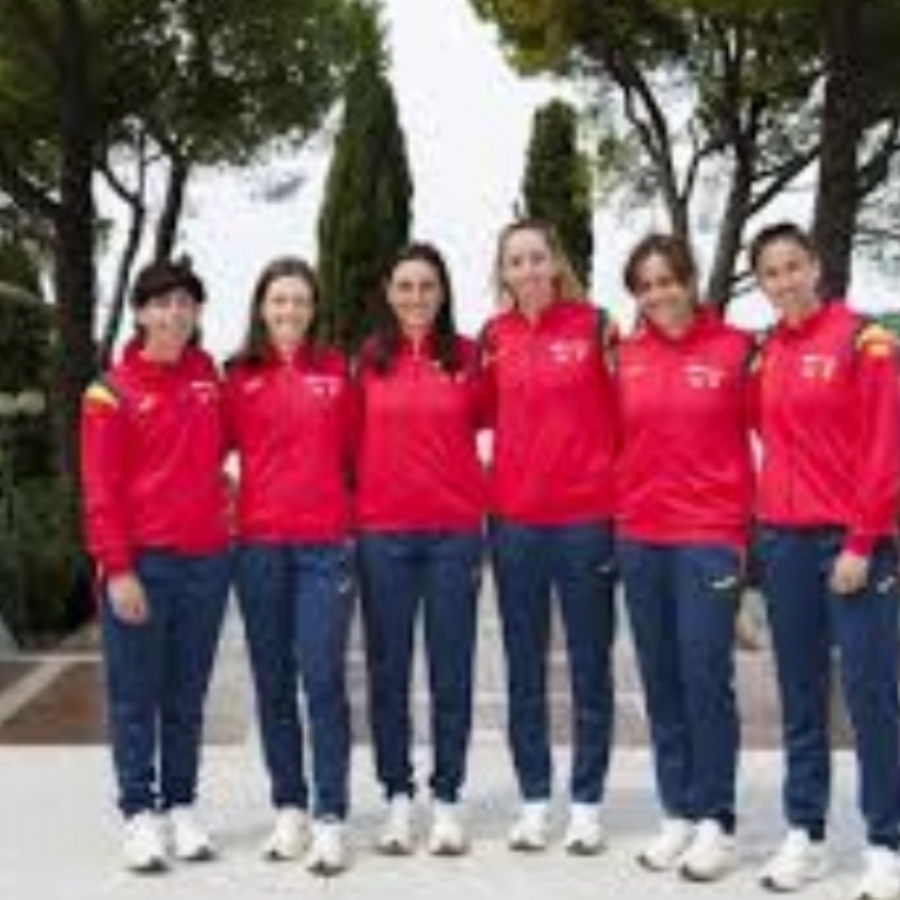 Una inexperta España se juega en Eslovenia su presencia en las Finales de la BJKC