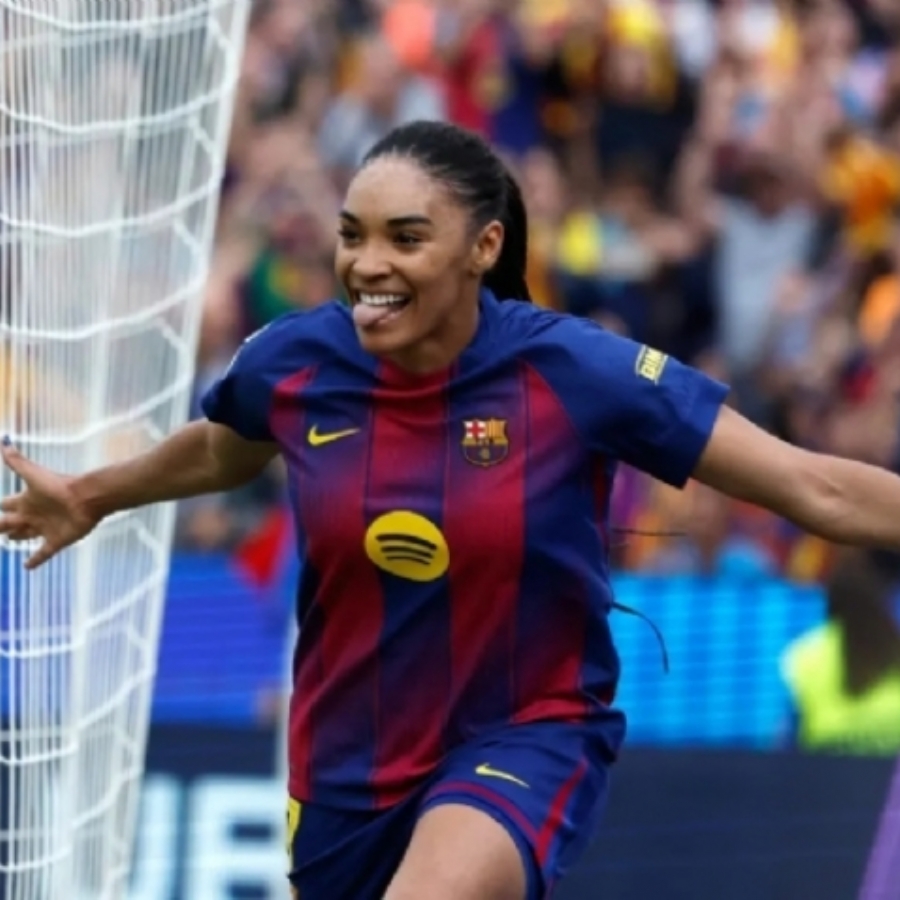 La aragonesa Salma Paralluelo brilla con el Barça: 