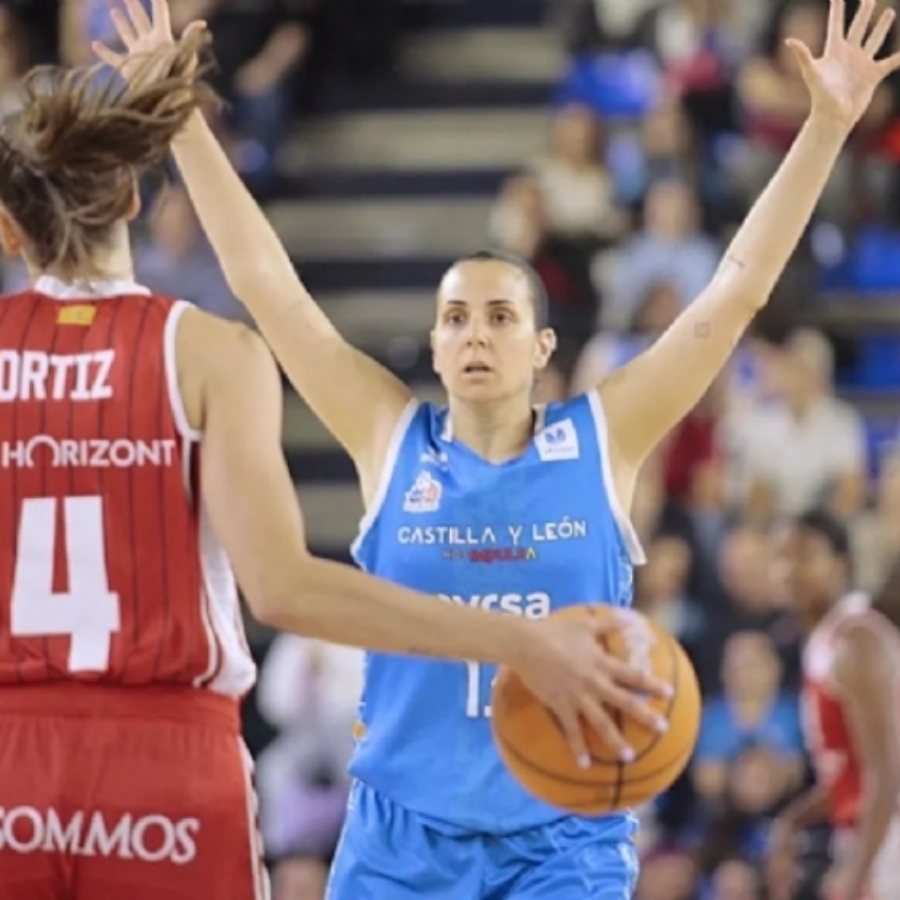 La mejor jugadora del Casademont Zaragoza en la derrota ante el Perfumerías Avenida