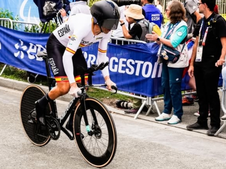 Eduardo Santas Asensio Fuente Instagram @edusantas89