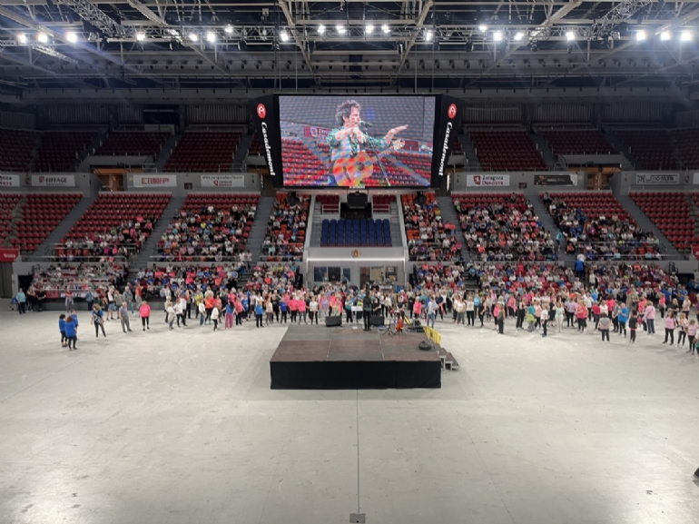 1.300 personas participaron en la fiesta fin de curso del Programa «Actividad Física para Adultos y Mayores de 67 años»